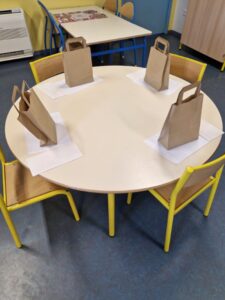 Souvenirs d'Alice Gard Atelier bois pour enfants de 3 à 5 ans en centre de loisirs installation de la salle 