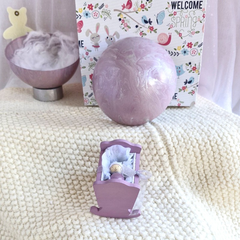 Souvenirs d'Alice Gard Nouveau Monde CHARLOTTE un mini Bébou à offrir à une future maman avec son monde et son sac assorti